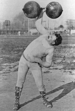 Frederick Winters, en los Juegos de San Luis 1904 en la modalidad de halterofilia a una mano